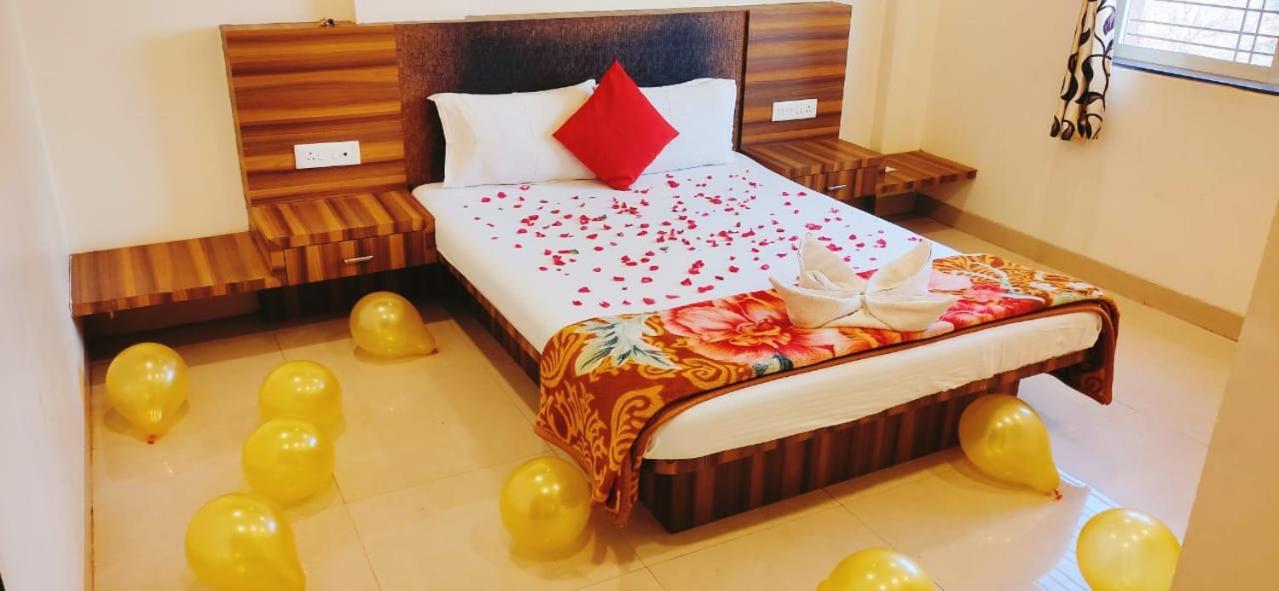 The Paramount Hotel, Panchgani Mahabaleshwar Exterior photo